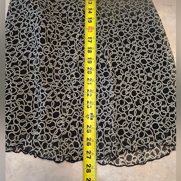Vintage Talbots Womens Silk Skirt Side Zip Midi Black Ivory Size 20 Geometric - Picture 9 of 14